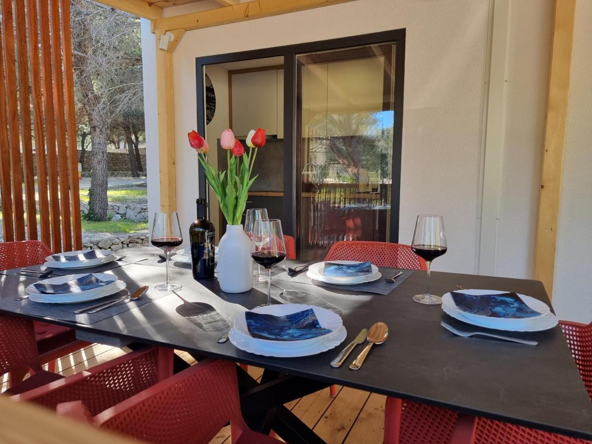 Premium Mobile Home Sun & Joy - Oaza Mira Camping Drage Buitenkant foto