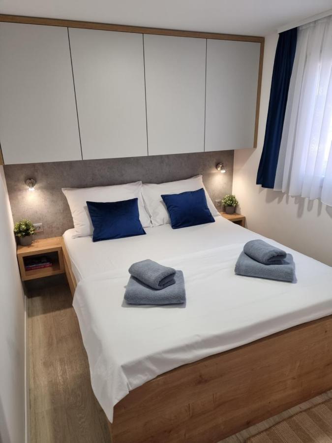 Premium Mobile Home Sun & Joy - Oaza Mira Camping Drage Buitenkant foto