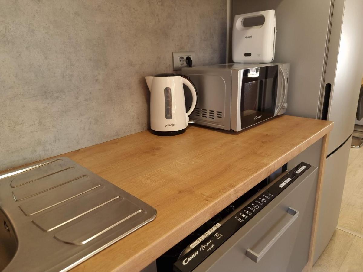 Premium Mobile Home Sun & Joy - Oaza Mira Camping Drage Buitenkant foto